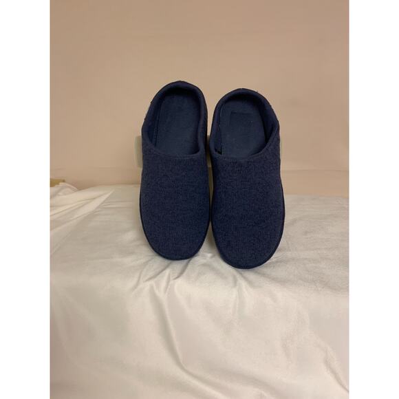 LLBean Slippers Scuffs Rubber Sole Womens Size 6 Blue Outdoors Loungewear - Picture 1 of 6